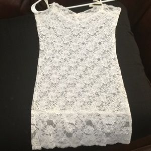 Sheer lace Chemise long